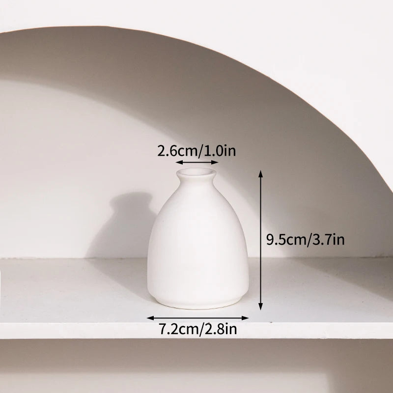 White Nordic Ceramic Flower Vase Retro Flower Bottle Creative Flower Arrangement Holder Simple Plant Pot Room Table Decor Mini