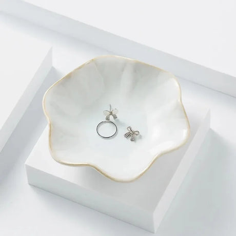 Creative and Minimalist Style Jewelry Tray Home Snack Dish Flavor Dish Ceramic Lotus Decoration Plate and Decorative Display