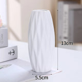 White Ceramic Vases Nordic Decorative Vasen Ornaments Home Living Room Decor Flower Arrangements Sketching Props Desktop Decor