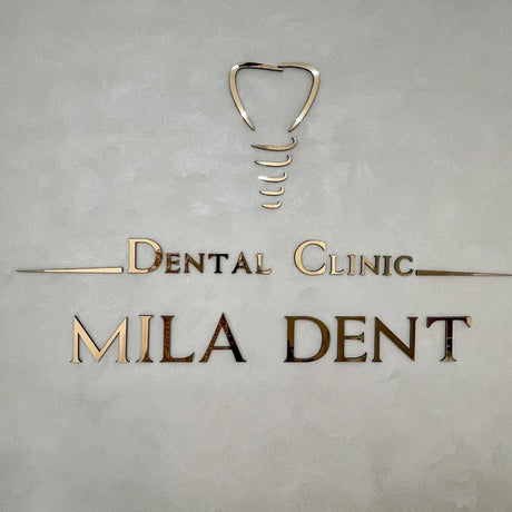 Custom Large 3D Business Logo Sign Personalized Wall Mounted Acrylic Wall Sign for Beauty Salon UV Print Logo Room Decorations