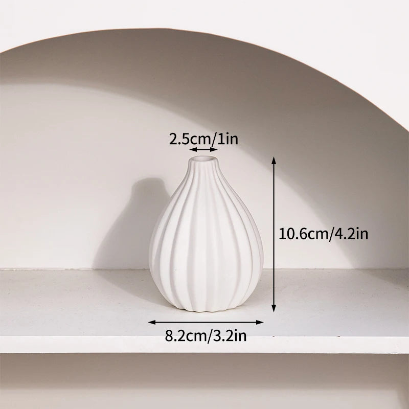 White Nordic Ceramic Flower Vase Retro Flower Bottle Creative Flower Arrangement Holder Simple Plant Pot Room Table Decor Mini