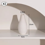 White Nordic Ceramic Flower Vase Retro Flower Bottle Creative Flower Arrangement Holder Simple Plant Pot Room Table Decor Mini
