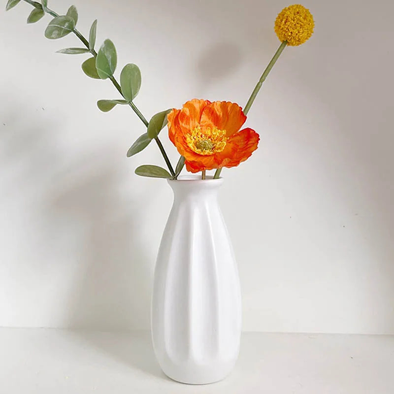 White Nordic Ceramic Flower Vase Retro Flower Bottle Creative Flower Arrangement Holder Simple Plant Pot Room Table Decor Mini
