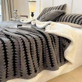 1PC Reversible Fluffy Sherpa Lined Blanket, Ultra Soft Heavyweight Fleece Blanket, Stylish Decorative Warm Blanket for Living Room Apartment